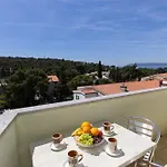 Vucic شقة ماكارسكا